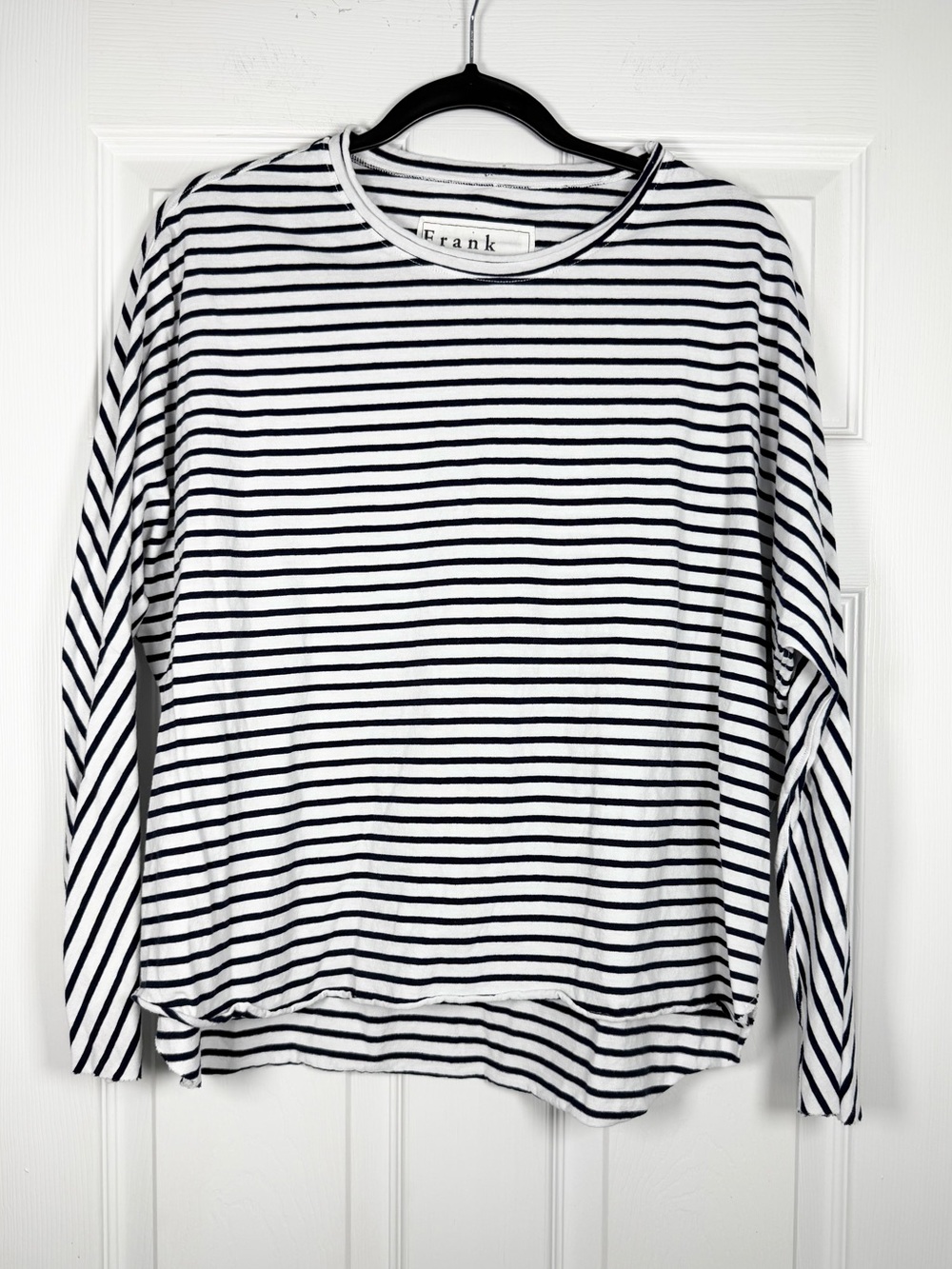 Frank & Eileen Size XS • Navy White Striped Long Sleeve Tee T Shirt.